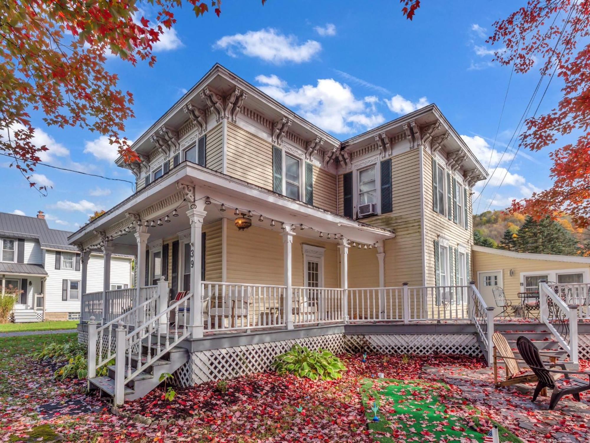 The Kelly House - 4 Bedroom Historic Lodge - Downtown Ellicottville Kültér fotó